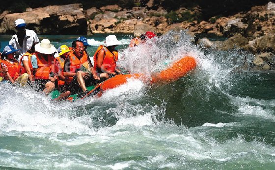 é�r��Ư���TƱ